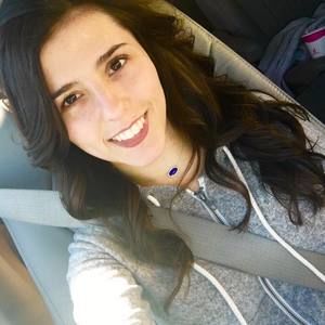 Meet your Posher, Zoe